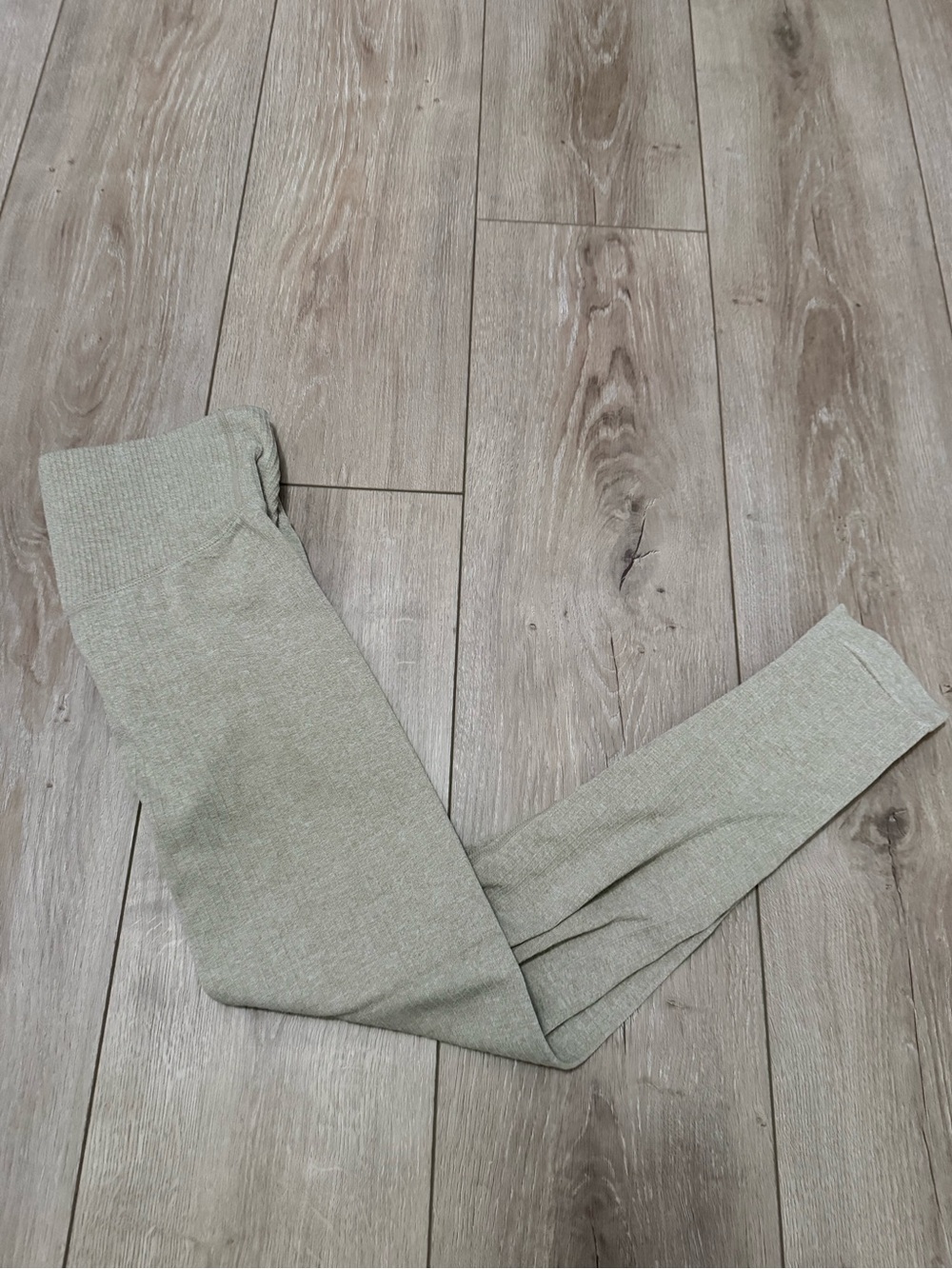 Women’s booty pop ribbed Neutral Knit Leggings